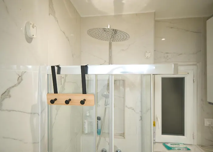 Nissa La Bella Appartement *